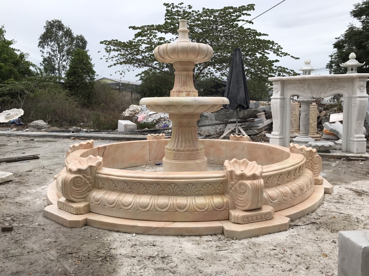 Bộ Đài Nước Vàng Cam - Khách Sạn Vĩnh Phúc